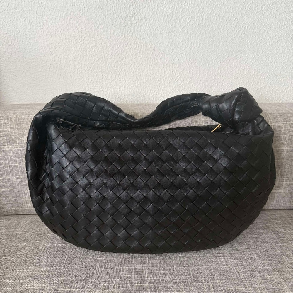 ♥️SOLD♥️ BOTTEGA VENETA Small Jodie Intrecciato Leather Hobo